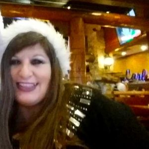 Meet your Posher, Kay